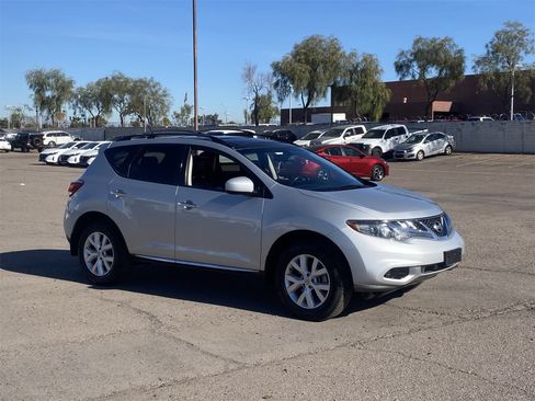 Used 2014 Nissan Murano SL w/ Navigation Package image 8