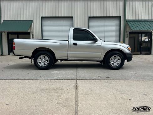 Used 2004 Toyota Tacoma 2WD Regular Cab w/ Enhancement Pkg image 6