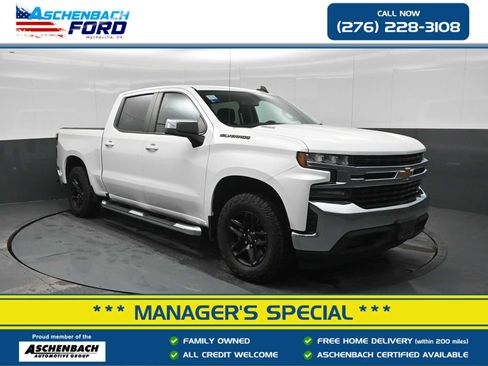 Used 2021 Chevrolet Silverado 1500 LT w/ Bed Protection Package image 1