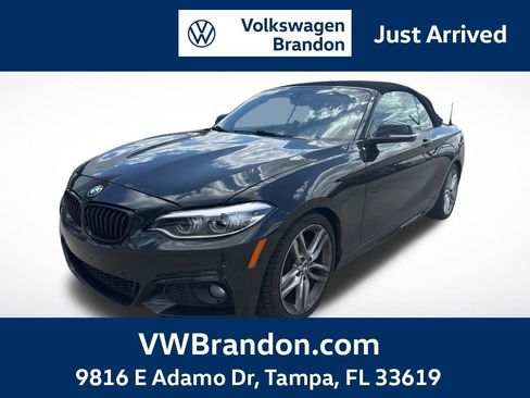 Used 2017 BMW 230i Convertible image 1