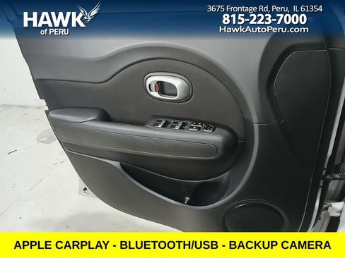 Used 2018 Kia Soul + FWD image 28