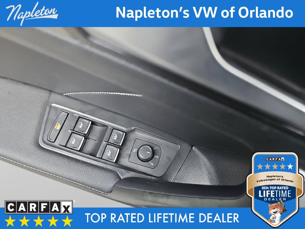Used 2022 Volkswagen Tiguan SE R-Line FWD image 28