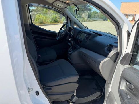 Used 2021 Nissan NV200 SV w/ Back Door Glass Package FWD image 17