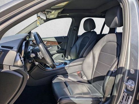 Used 2017 Mercedes-Benz GLC 300 4MATIC image 18