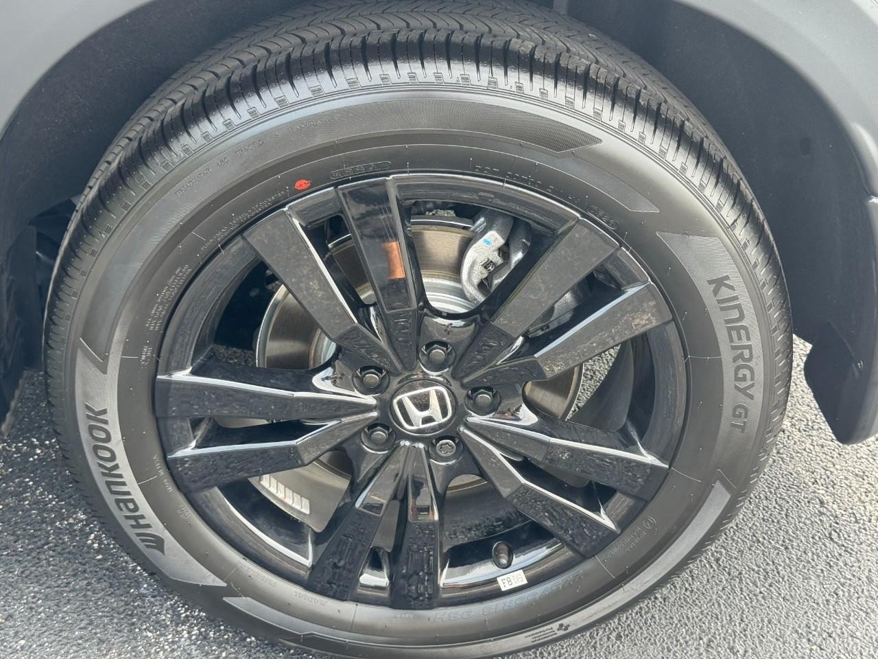 Certified 2026 Honda HR-V Sport image 9
