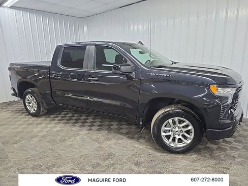 Used 2023 Chevrolet Silverado 1500 RST AWD/4WD image 1