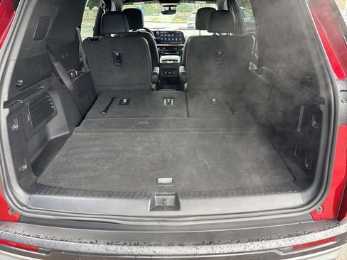 Used 2024 Chevrolet Traverse Z71 w/ Enhanced Driving Package image 36