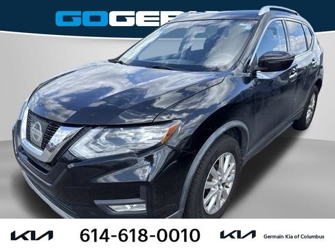 Used 2017 Nissan Rogue SV FWD image 1
