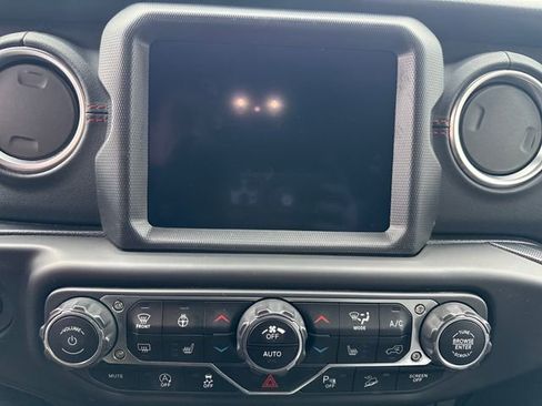 Used 2020 Jeep Wrangler Unlimited Rubicon w/ Quick Order Package 28Y Recon image 22