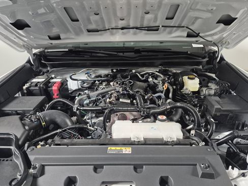 New 2025 Toyota Tacoma Limited image 7