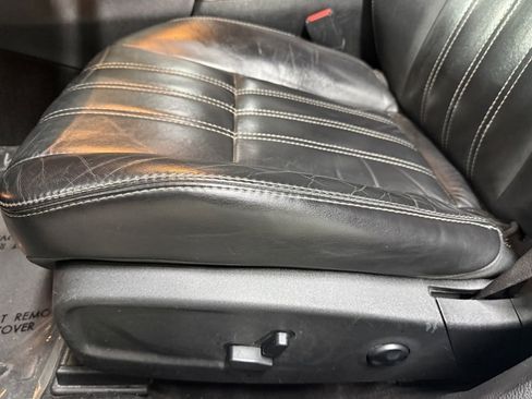 Used 2018 Chrysler 300 S w/ Safetytec Plus Group image 10