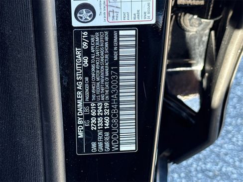 Used 2017 Mercedes-Benz S 550 Sedan image 35