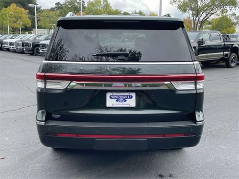 Used 2024 Lincoln Navigator L Black Label image 5