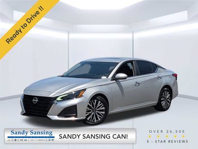 Certified 2023 Nissan Altima 2.5 SV w/ SV Premium Package