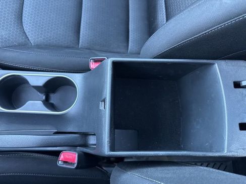 Used 2017 Hyundai Elantra Value Edition image 29