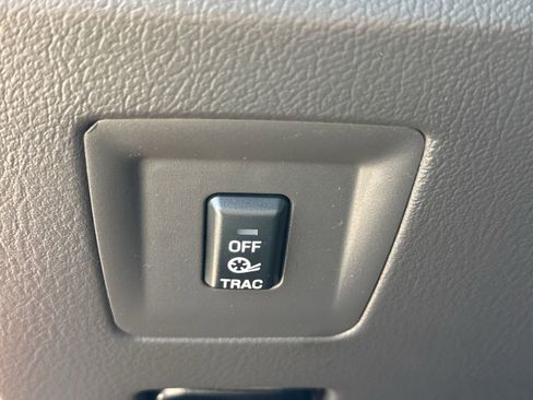 Used 2002 Ford Thunderbird RWD image 24