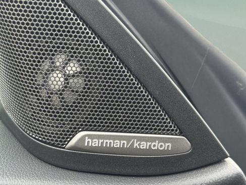 Certified 2025 BMW M440i image 18