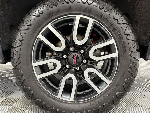 Used 2022 GMC Sierra 1500 AT4 image 42