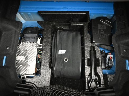 Used 2022 Chevrolet Camaro ZL1 image 44