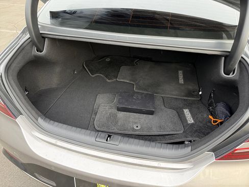 Used 2023 Genesis G70 2.0T w/ Sport Prestige Package image 20