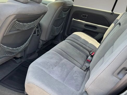 Used 2006 Honda Pilot EX image 12