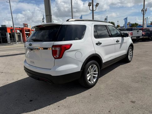 Used 2017 Ford Explorer FWD image 5