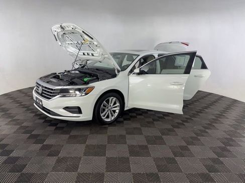 Used 2020 Volkswagen Passat 2.0T SE image 13