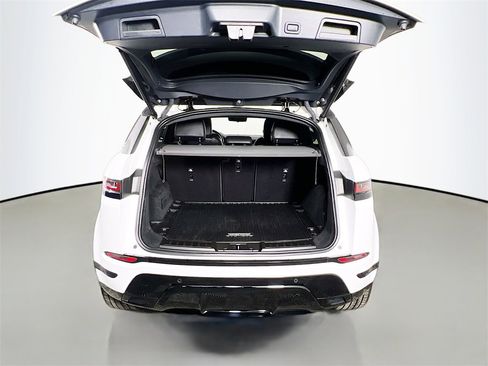 Used 2022 Land Rover Range Rover Evoque R-Dynamic SE image 28