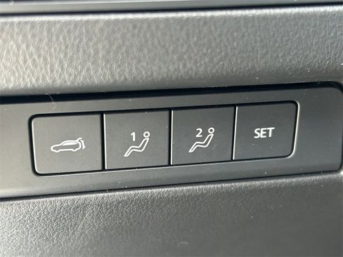 Used 2024 MAZDA CX-90 3.3 Turbo w/ Premium Package image 31