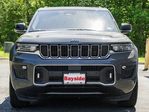 Used 2022 Jeep Grand Cherokee Overland w/ Luxury Tech Group IV image 4