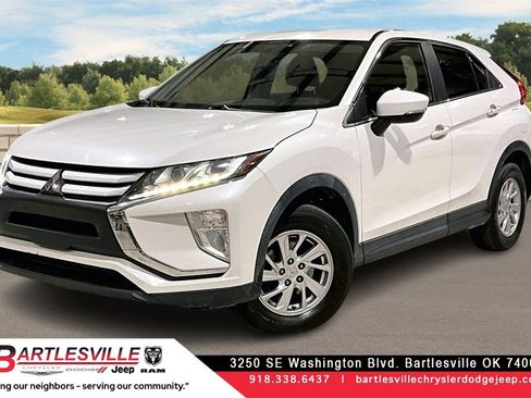Used 2019 Mitsubishi Eclipse Cross ES image 1