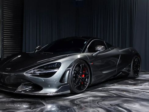 Used 2018 McLaren 720S Luxury RWD image 11