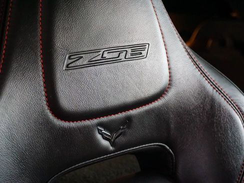 Used 2019 Chevrolet Corvette Z06 RWD image 78