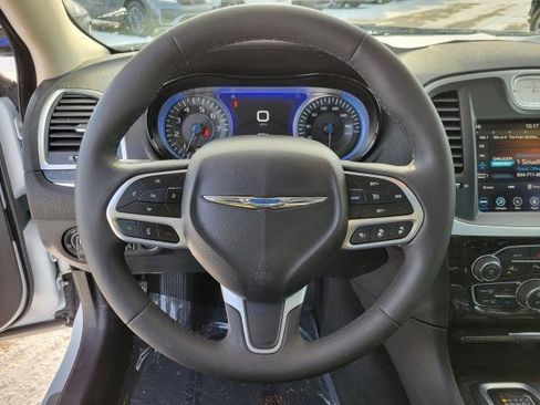 Used 2023 Chrysler 300 Touring L w/ Popular Equipment Group image 20