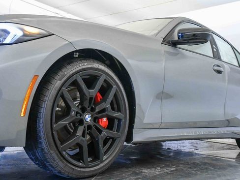 New 2026 BMW 330i xDrive Sedan w/ M Sport Package image 10