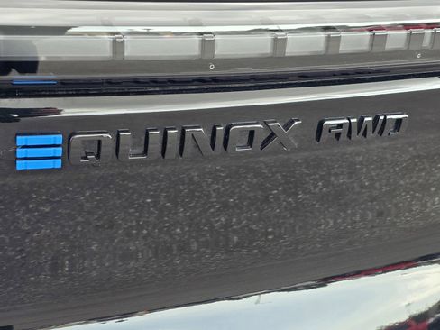 Used 2025 Chevrolet Equinox EV RS image 18