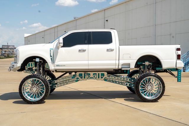 Used 2024 Ford F250 Limited w/ FX4 Off-Road Package AWD/4WD image 5