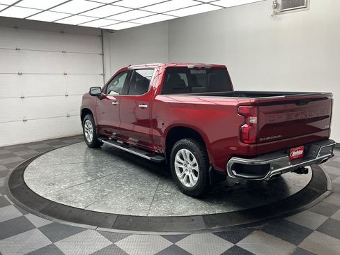 Certified 2024 Chevrolet Silverado 1500 LTZ AWD/4WD image 2