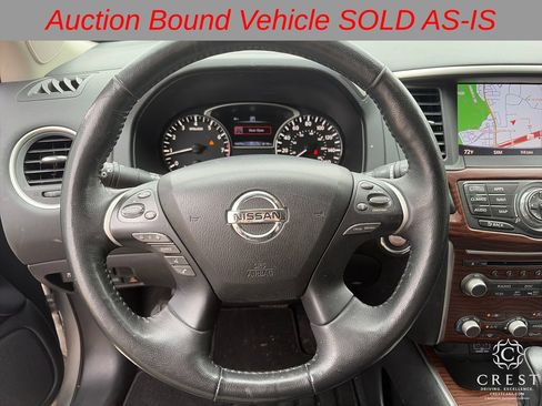 Used 2018 Nissan Pathfinder Platinum FWD image 15