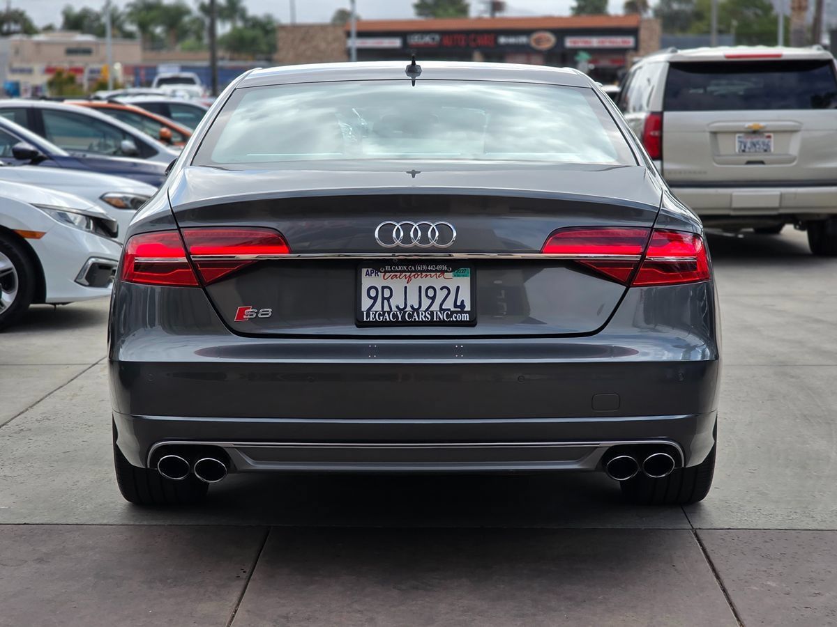 Used 2015 Audi S8 AWD/4WD image 11