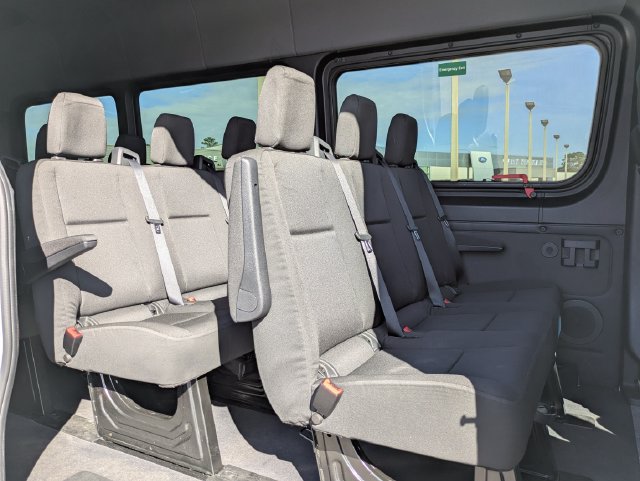 Used 2025 Mercedes-Benz Sprinter 2500 image 14