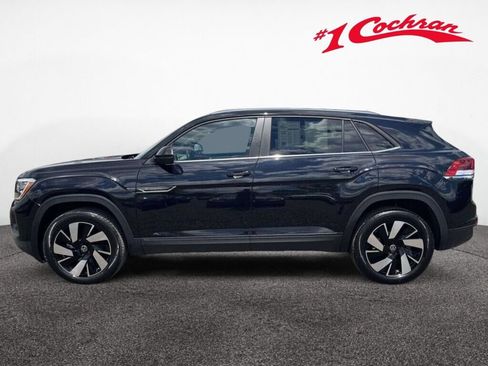 Used 2025 Volkswagen Atlas Cross Sport SE FWD image 10