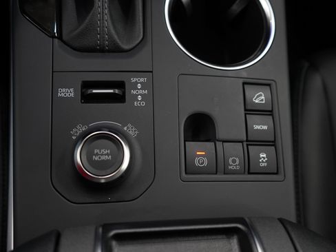 Certified 2025 Toyota Highlander XSE AWD/4WD image 25