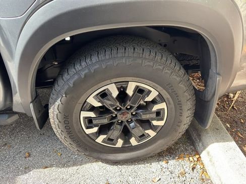 Used 2024 Nissan Frontier Pro-X w/ Pro Convenience Package RWD image 6