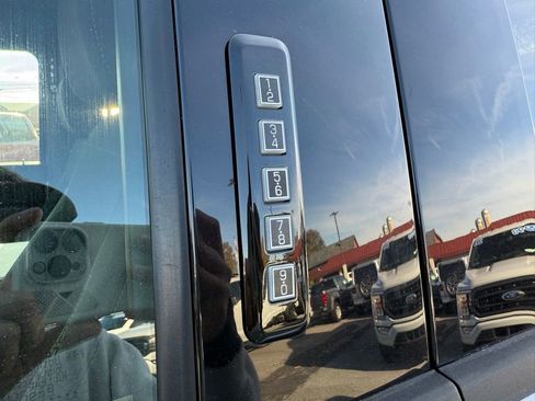 Used 2022 Ford F150 XLT w/ Equipment Group 302A High image 12