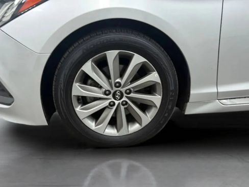 Used 2017 Hyundai Sonata Sport w/ Value Edition Package 02 FWD image 29