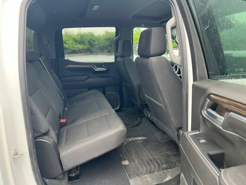 Used 2023 Chevrolet Silverado 1500 LT w/ Work Truck Package AWD/4WD image 11