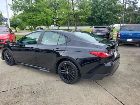 Certified 2025 Toyota Camry LE FWD image 3