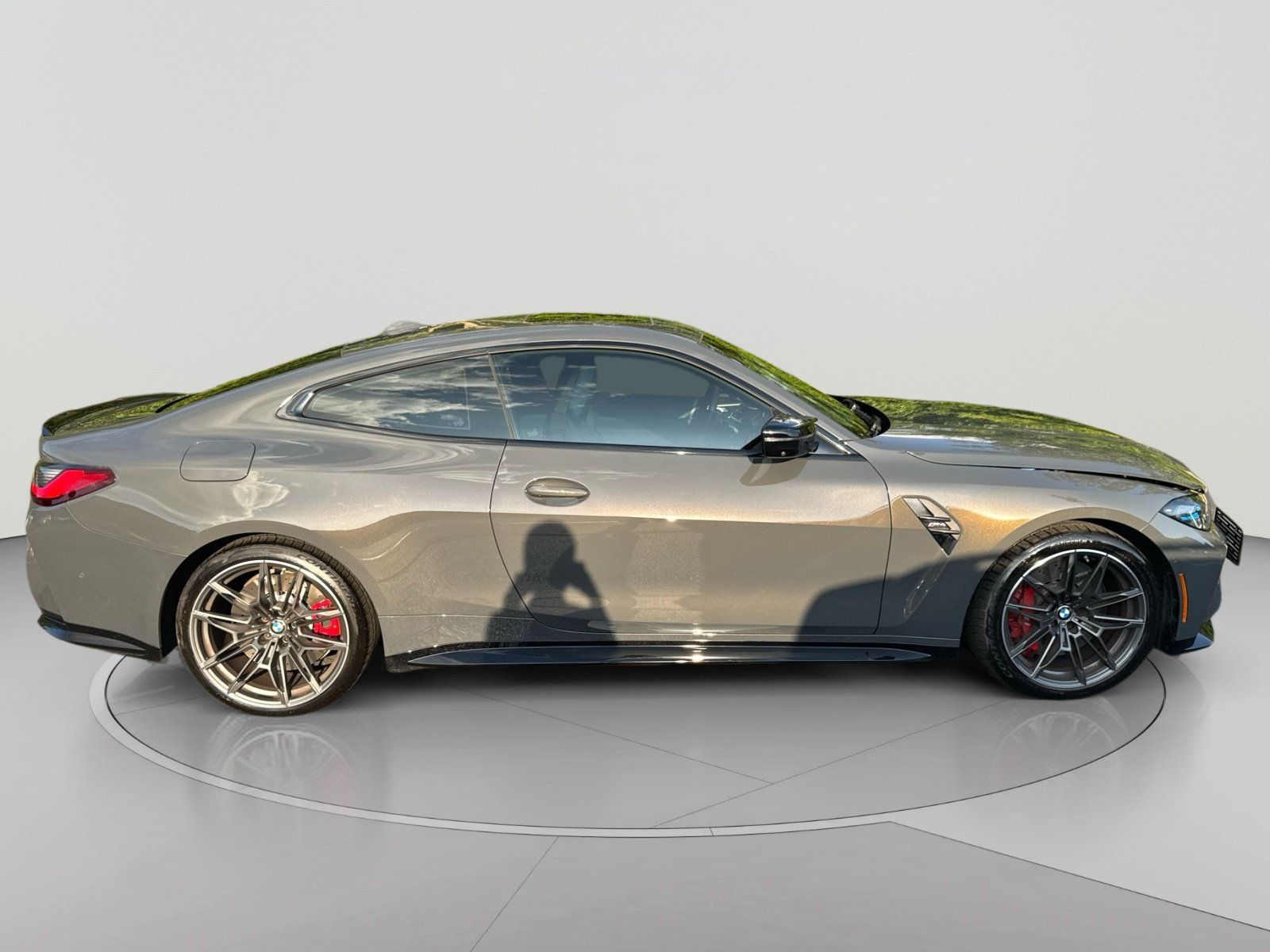 Used 2024 BMW M4 Coupe w/ Executive Package RWD image 34