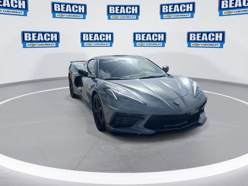 Used 2025 Chevrolet Corvette Stingray Coupe w/ Z51 Performance Package RWD image 2